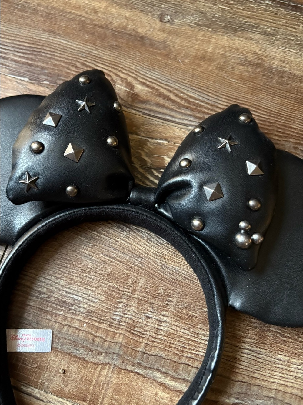 Tokyo Disney Black Faux Leather Studded Minnie Mouse Ear Headband - Picture 2 of 4
